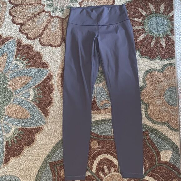 EUC WOMEN’S MEDIUM REGULAR EVERLANE EXTRA HIGH-WAISTED PERFORM LEGGINGS - Picture 7 of 7